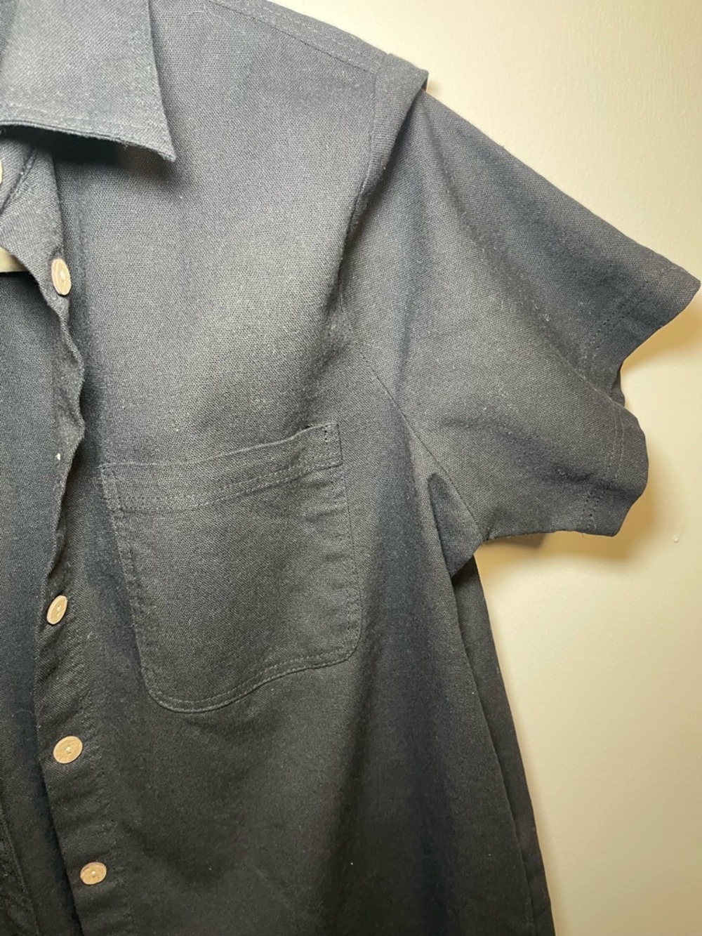 Hannah Canvas Black Short-Sleeve Button-Down 100% Linen Shirt, Classic Collar — image 3 of 5